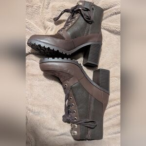 🫰🏼Giani Bini Chic Dark Brown Lace-Up Heeled Boots size 6.5